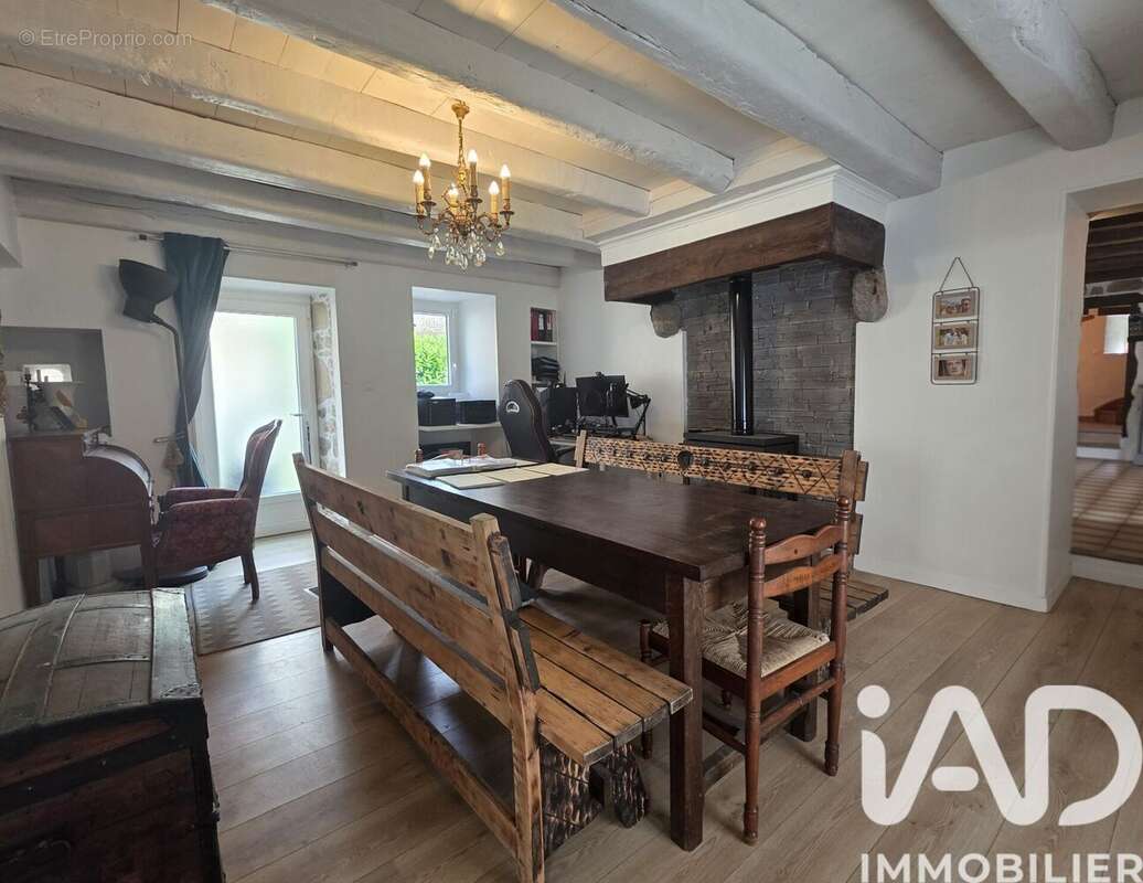 Maison 171 m² à Rancon  - photo 8