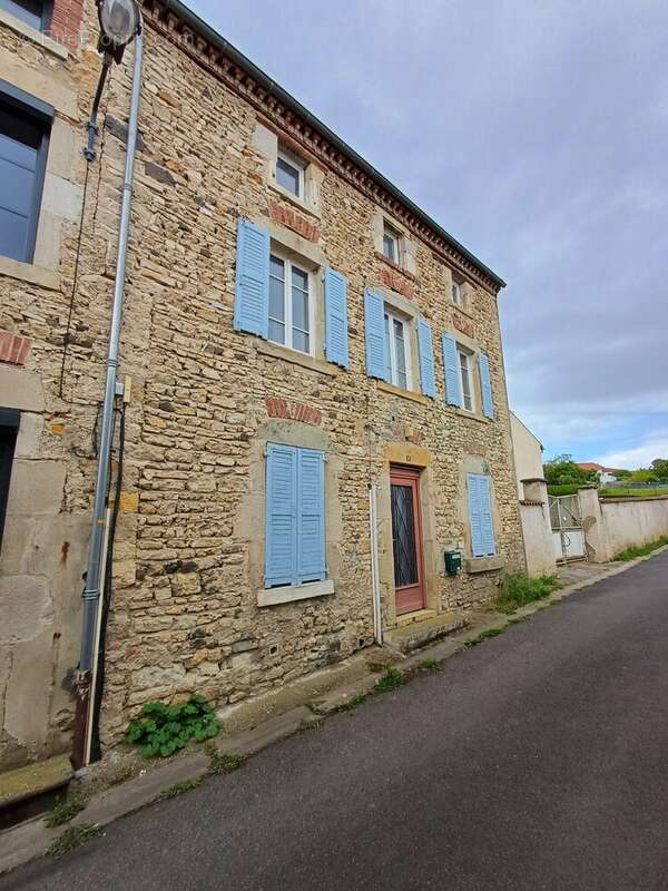 Maison à CHAS