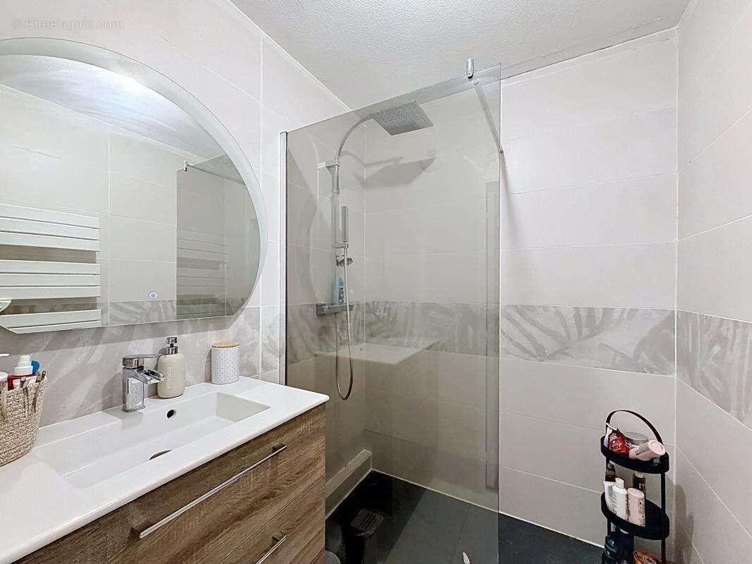 Appartement à GRIGNY