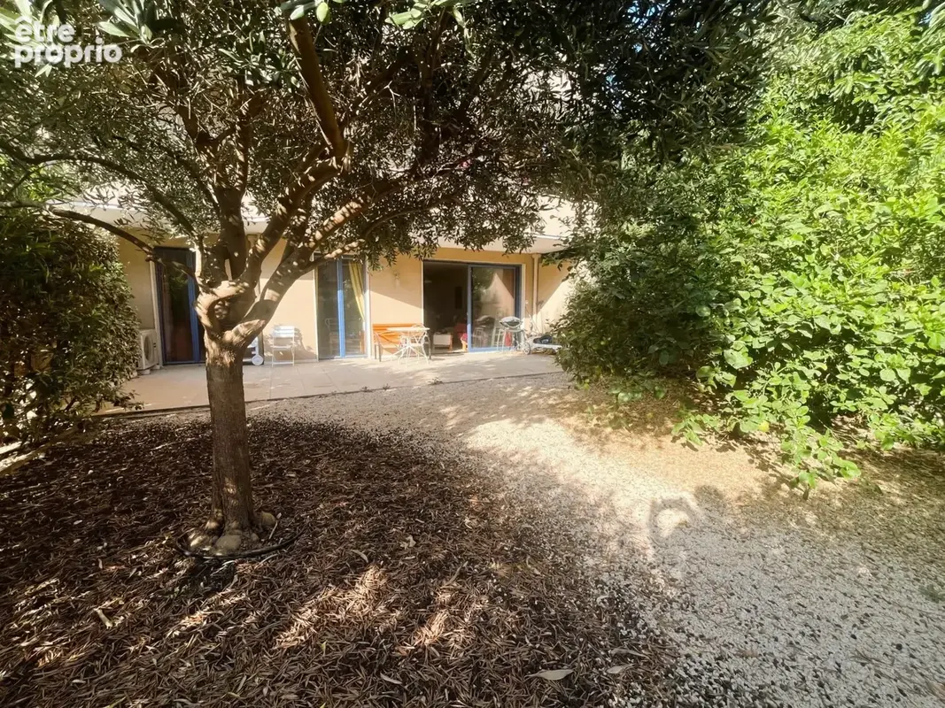 Appartement 3 pièces 66 m² à vendre à Cavalaire-Sur-Mer (83240) - photo 3