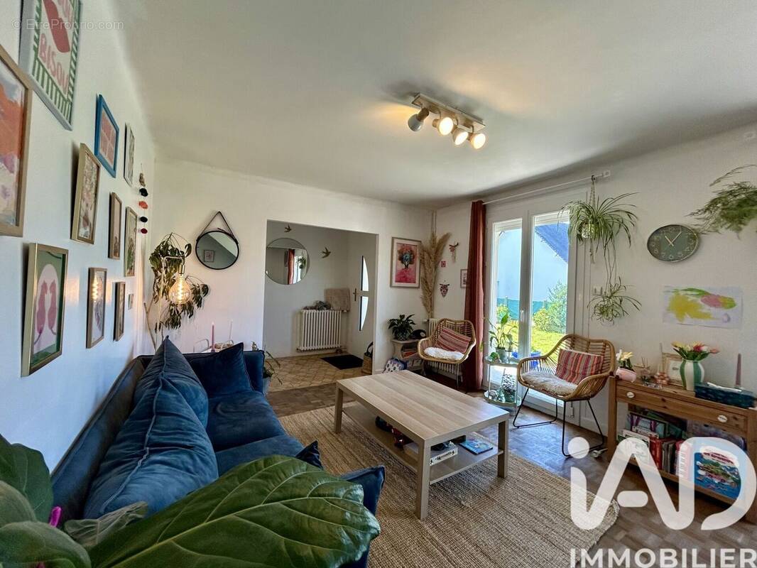 Photo 1 - Maison à LANVOLLON