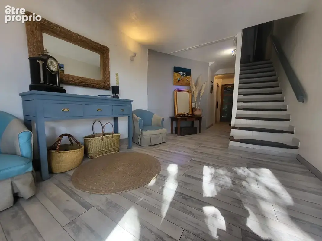  vente villa 7 pieces sauve - photo 6