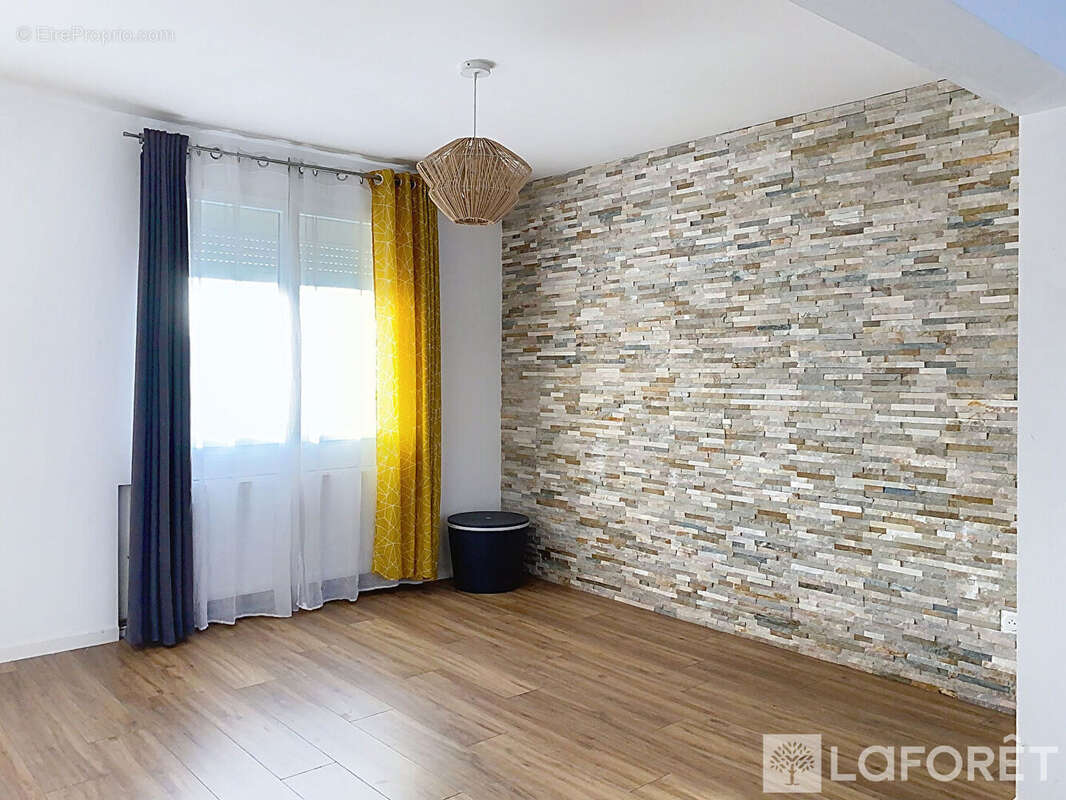 Maison à HAZEBROUCK