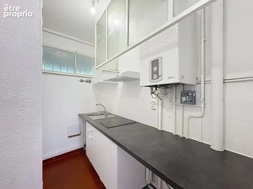 Vente appartement T2 - Busca / Port Saint-Sauveur - photo 3