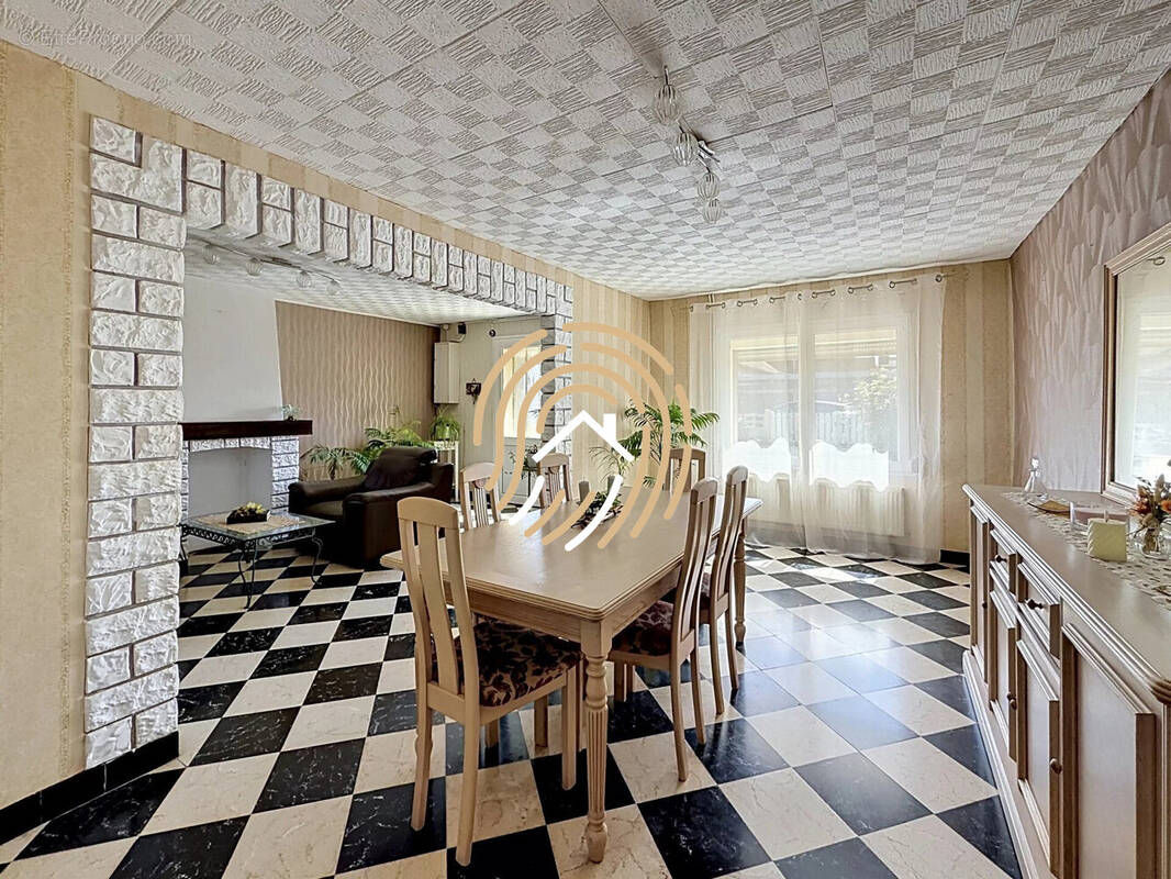 Maison à ROOST-WARENDIN