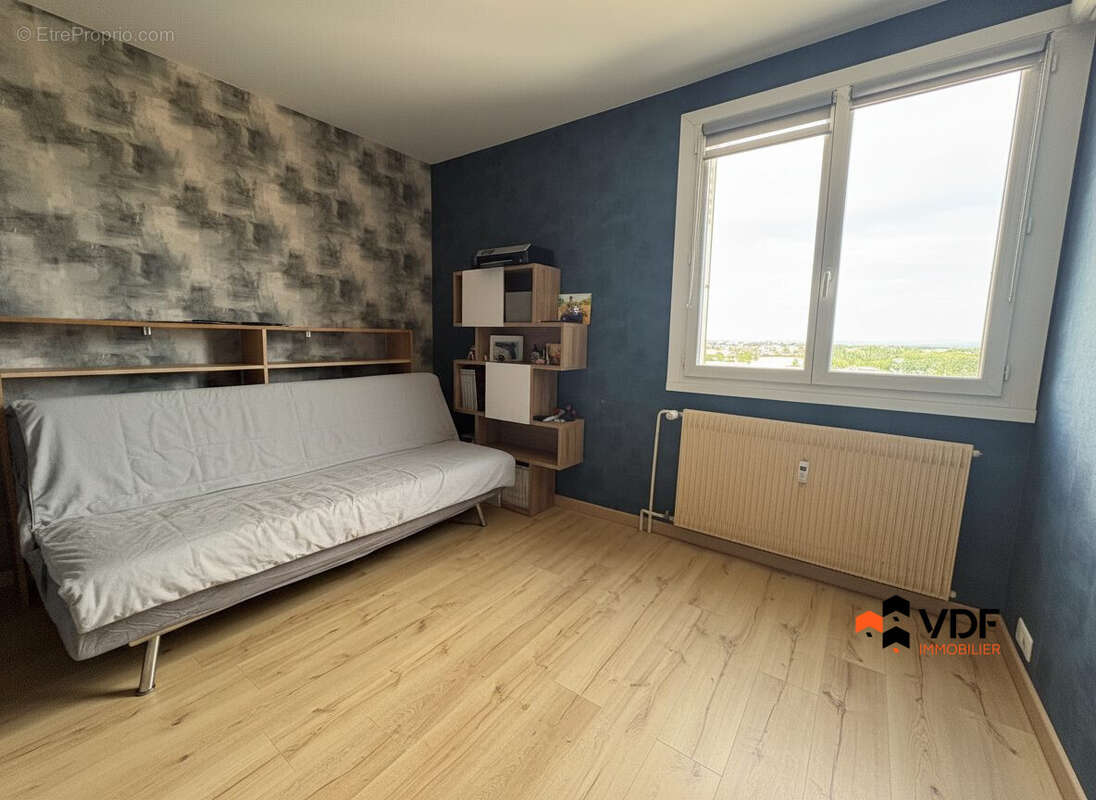 Appartement 67 m² à Riorges  - photo 6