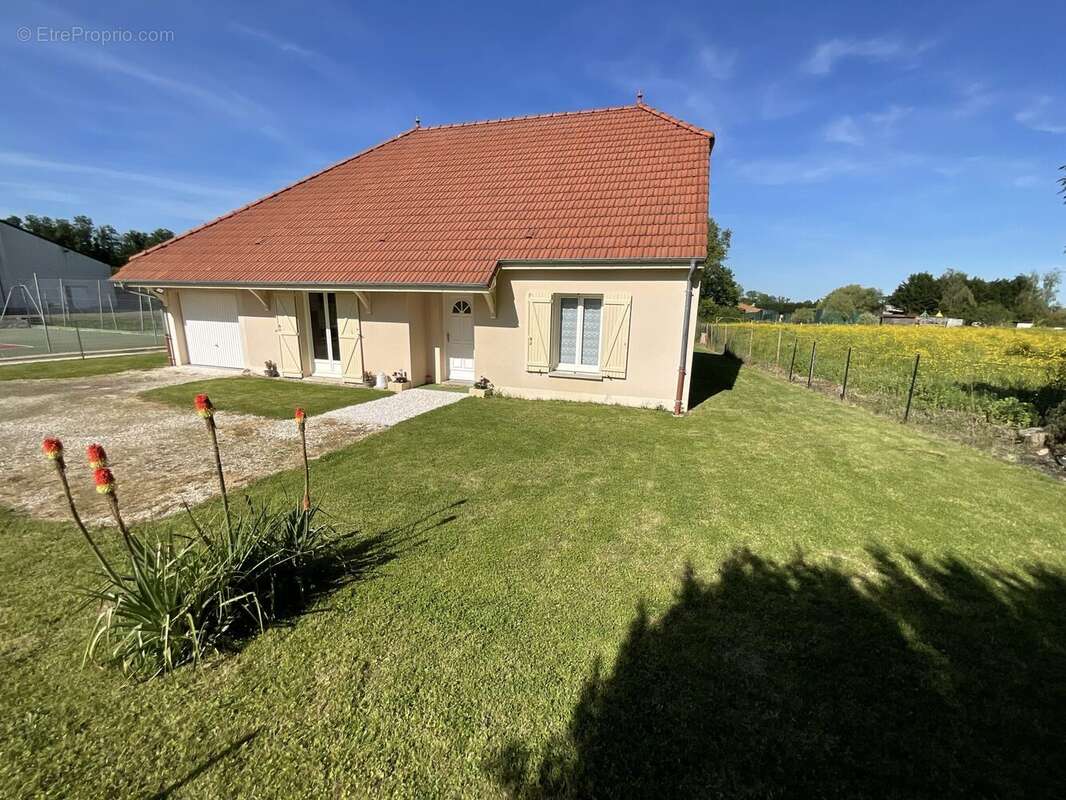 Maison à ERVY-LE-CHATEL