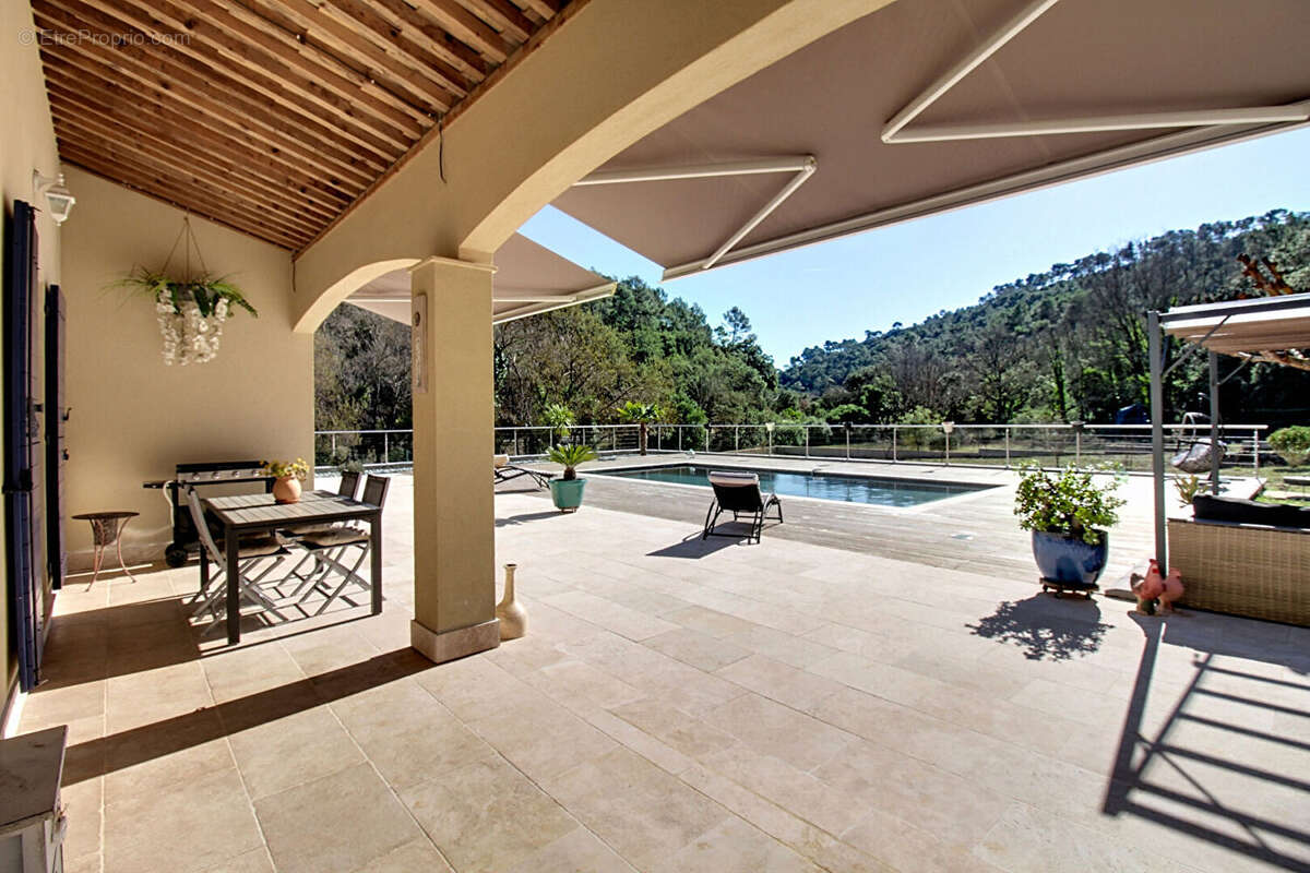 Maison à LE THORONET