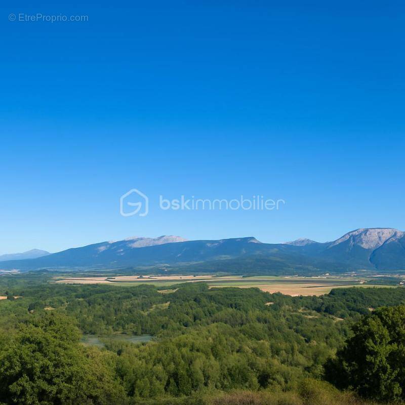Maison à SAINT-HILAIRE-DU-ROSIER