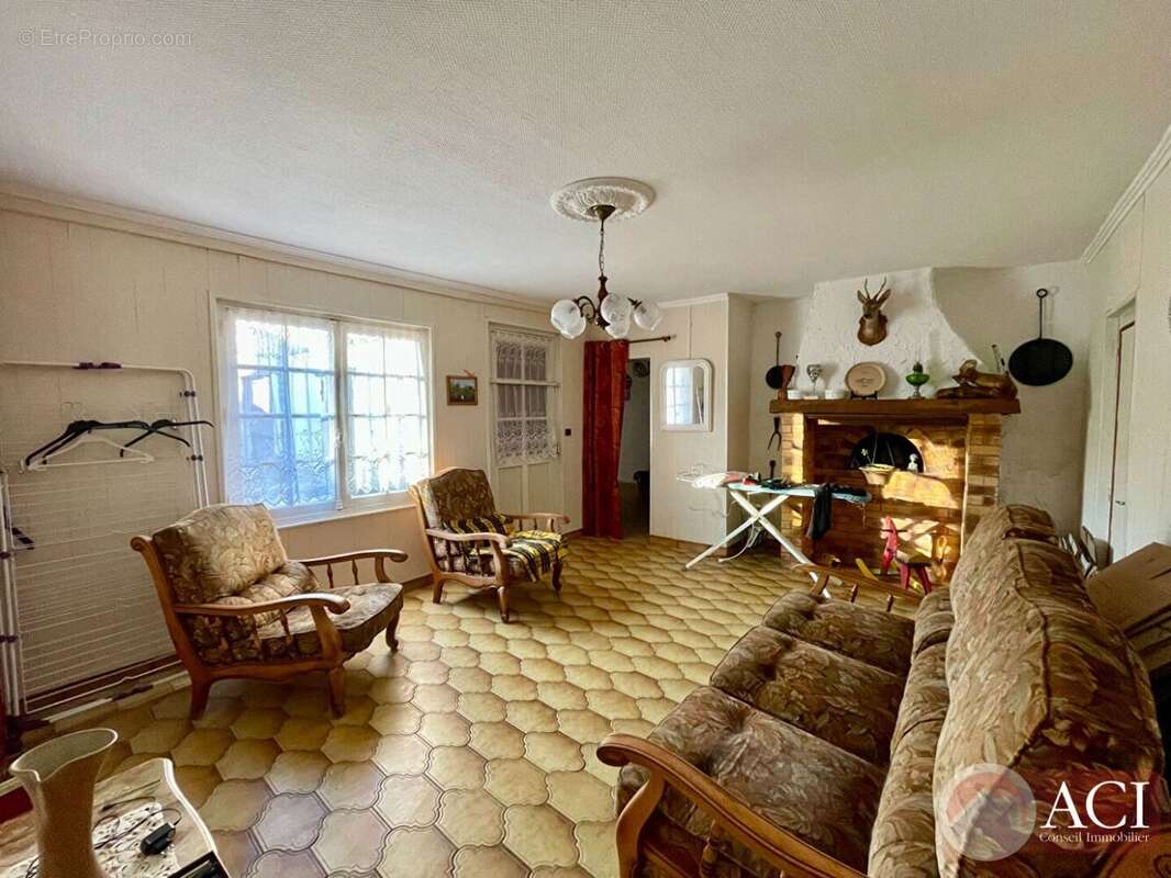 55310549c.jpg - Maison à MERU