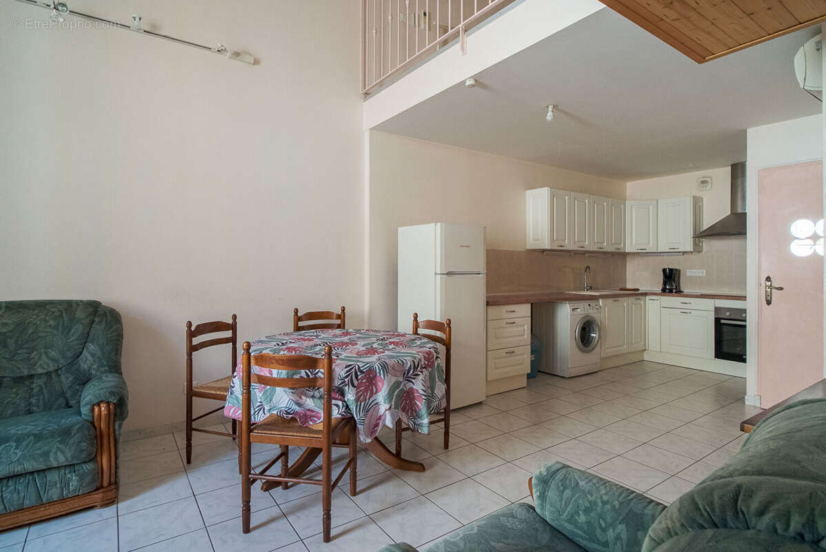 Appartement à CARCASSONNE