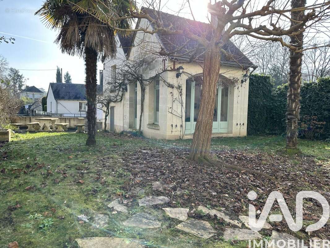 Photo 6 - Maison à LA CHARTRE-SUR-LE-LOIR