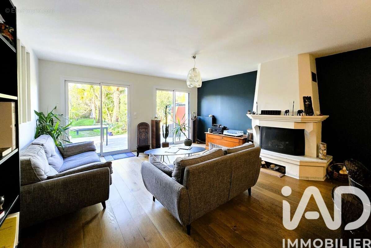 Maison 194 m² à Rennes  - photo 4