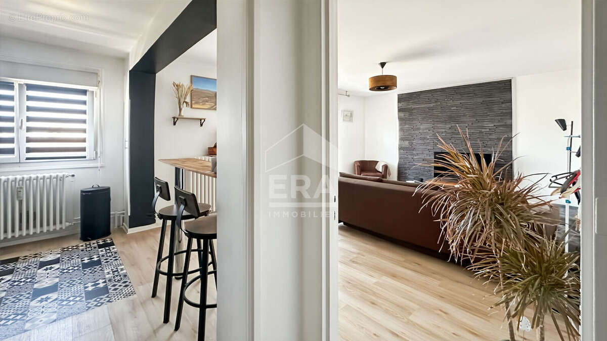 Appartement Reims 2 pièce(s) 54m2 - photo 7