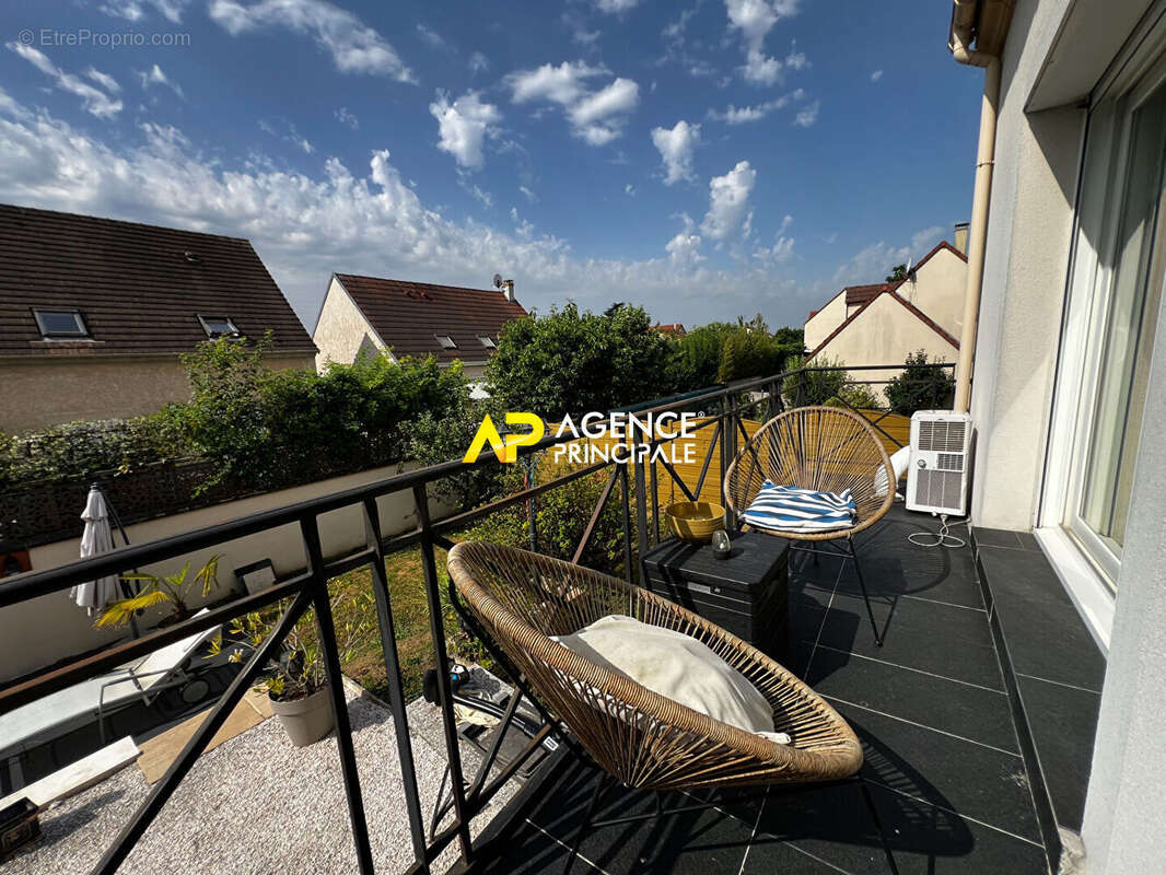 Maison Argenteuil - Coteaux 6 pièces de 110m² de 4 chambres - photo 8
