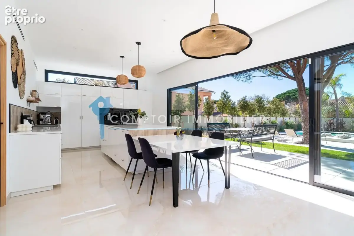 Dépt Hérault (34), à vendre PEROLS Maison P6 de 210m2 - Piscine - Parcelle de 950m2 - Studio Indépendant - photo 3
