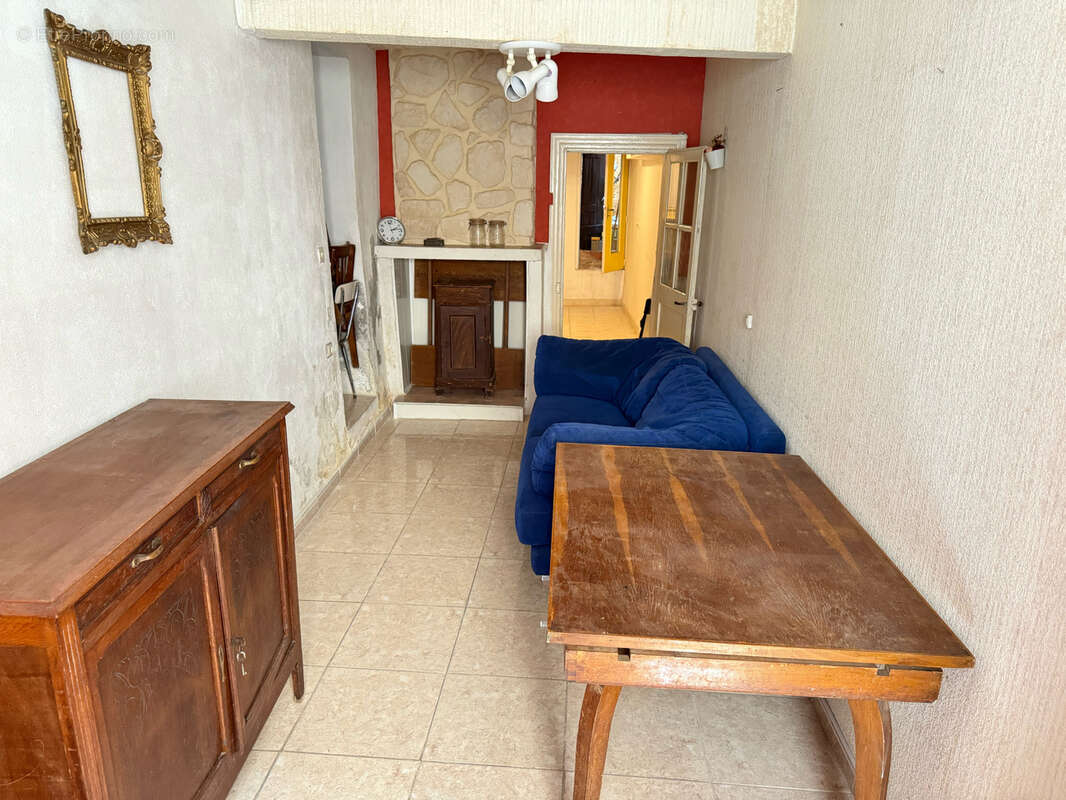 Maison à VILLENEUVE-LES-BEZIERS