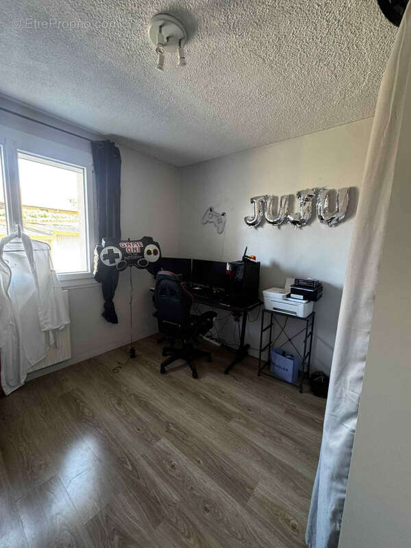 Appartement à PONT-DE-CHERUY