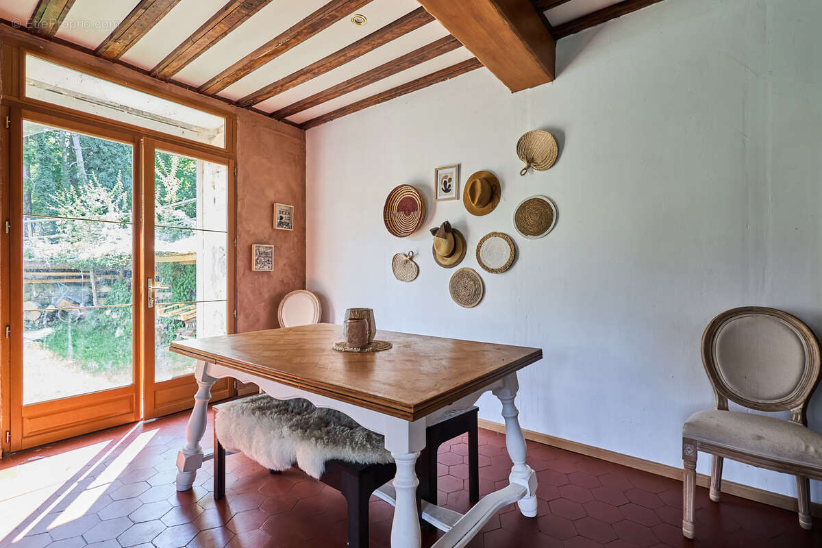 Maison à JOUAIGNES