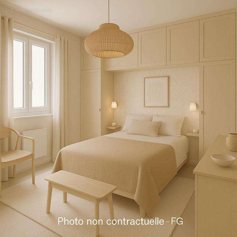 Maison à SOLLIES-VILLE