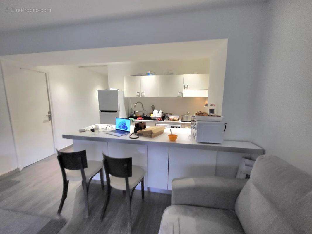 Appartement à LE CANNET