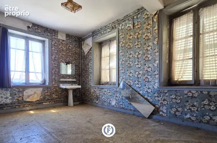 Exclusivité   grande maison de village de 200 m2 à rénover   fort potentiel - photo 22