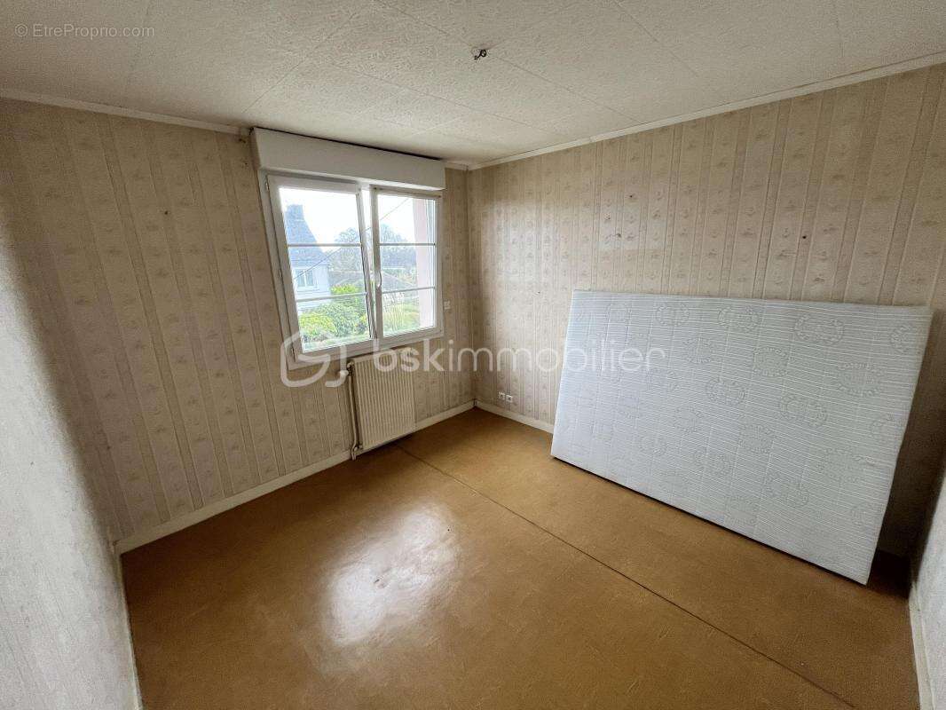 Maison Familiale - Idéal Premier Achat ou Projet de Rénovation ! - photo 7