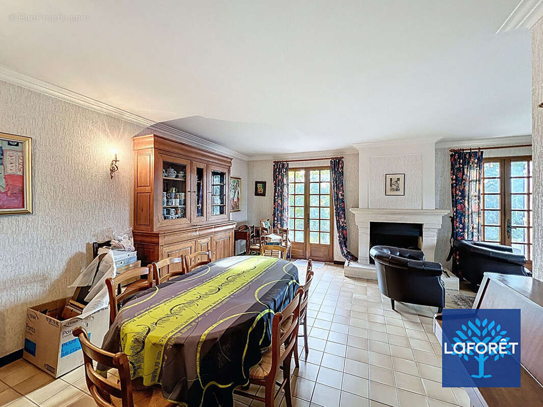 Maison à LA FERTE-ALAIS