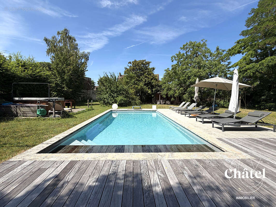 Proche Senlis - Maison de caractère - Jardin - Piscine - photo 12