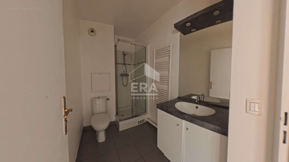 Appartement à SAINT-DENIS