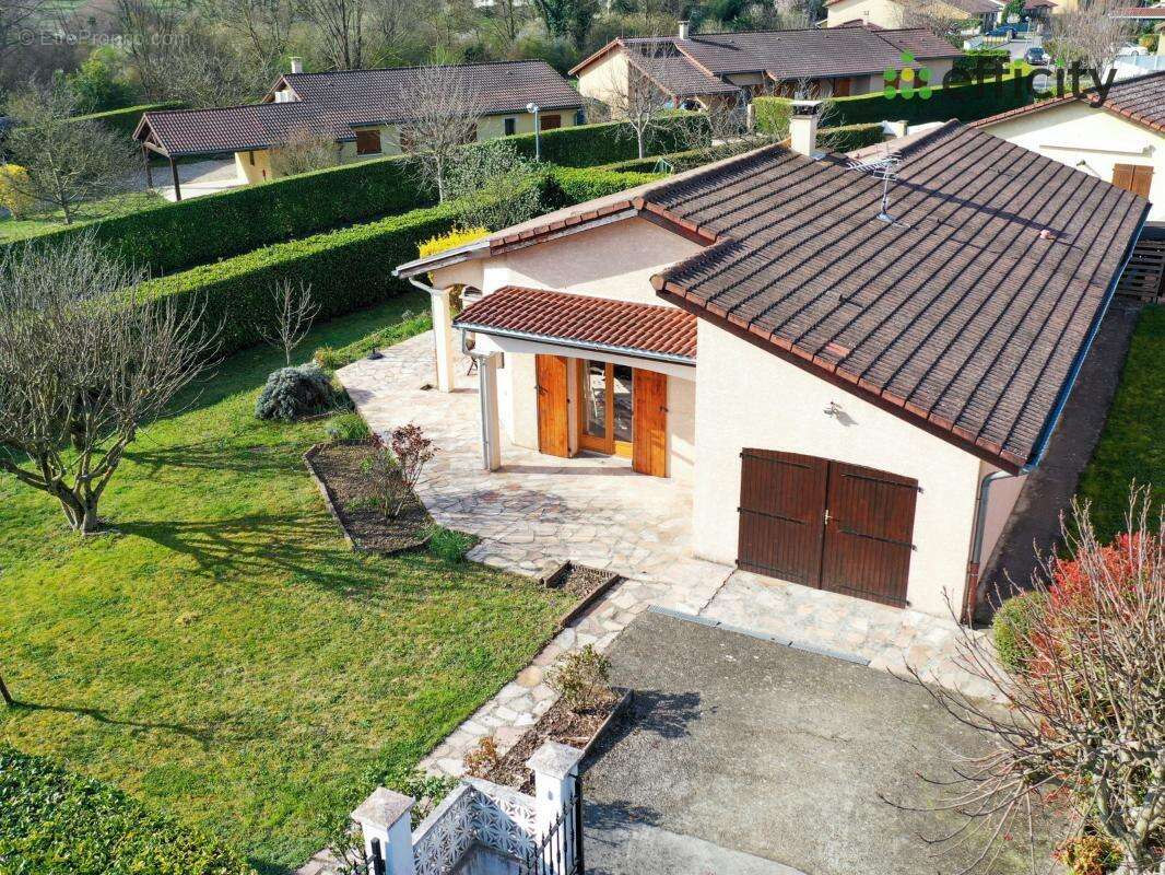 Maison à L'ISLE-D'ABEAU