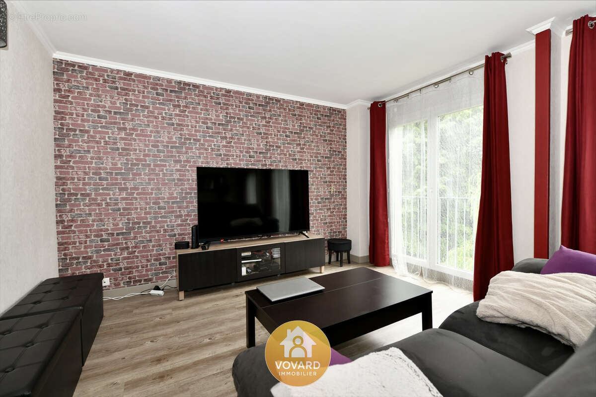Appartement à SAINT-BRICE-SOUS-FORET