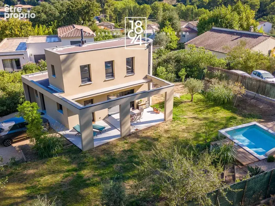 Maison T3 à vendre Aubagne (13400)  70 m²  Terrain 700m² Jardin Piscine - photo 2