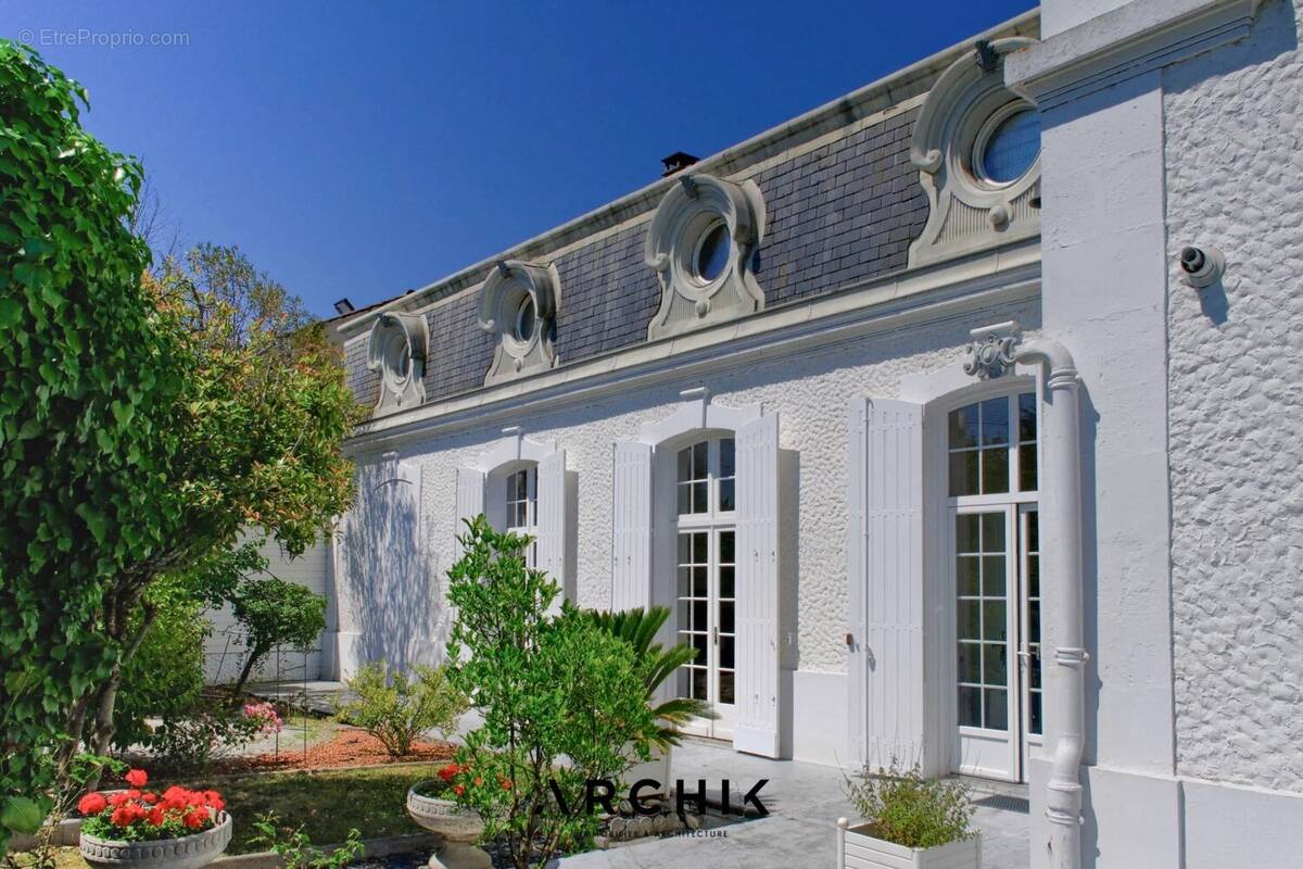 Maison à CENON