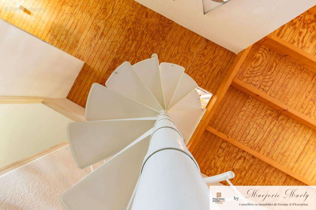 Vente Maison vigneronne - 220 m2 - BOUTENAC (11200) - 299 000 - photo 13