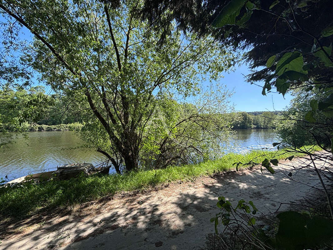 Terrain de loisirs 2310m² - photo 3