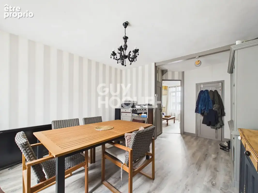 Exclusivité Guy Hoquet : Charmante maison 3 chambres à Saint-Aubin-lès-Elbeuf à 95 000 - photo 3