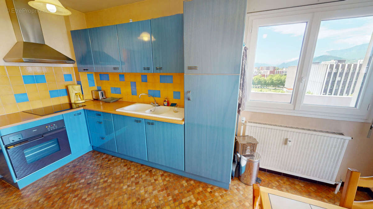 Appartement dernier étage de 82 m2  - Boulevard Joseph Vallier / Catane - photo 7