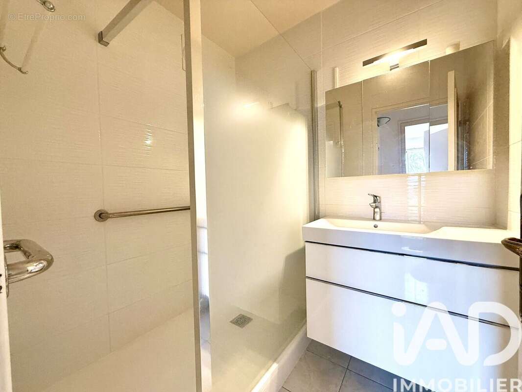 Photo 9 - Appartement à VERRIERES-LE-BUISSON