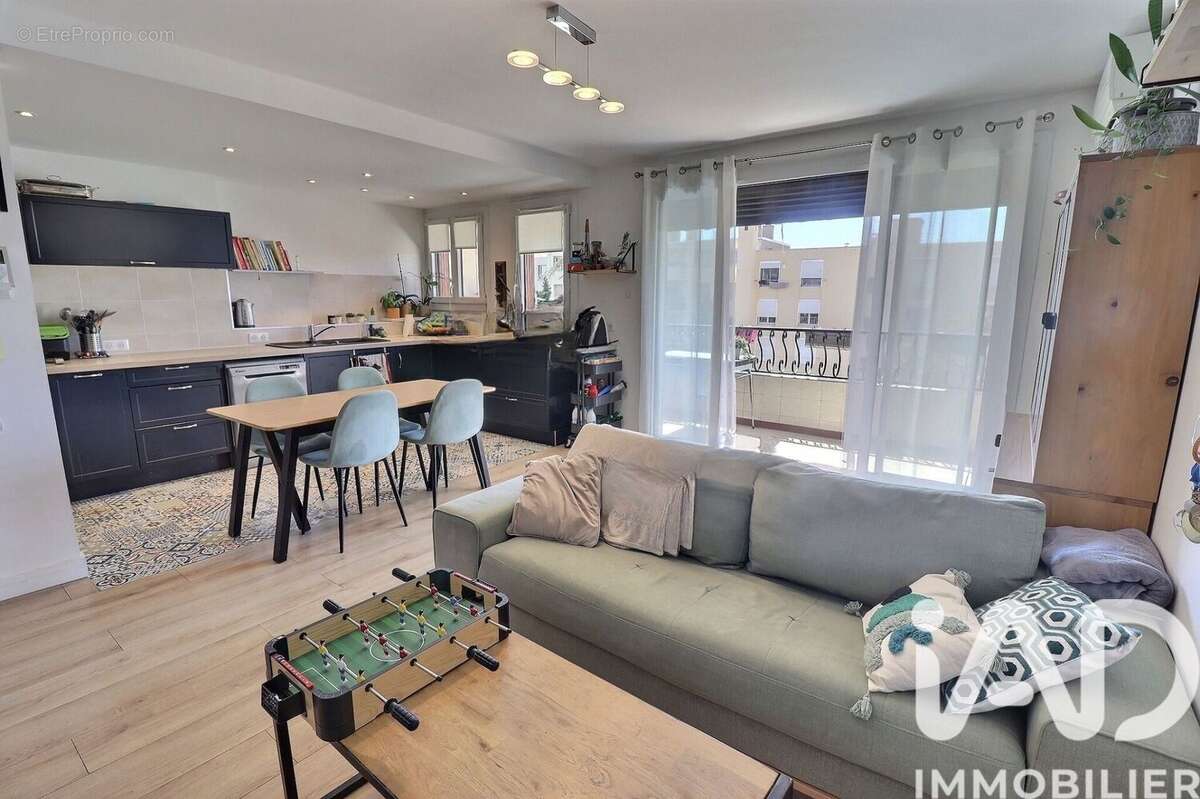 Photo 8 - Appartement à MARSEILLE-4E