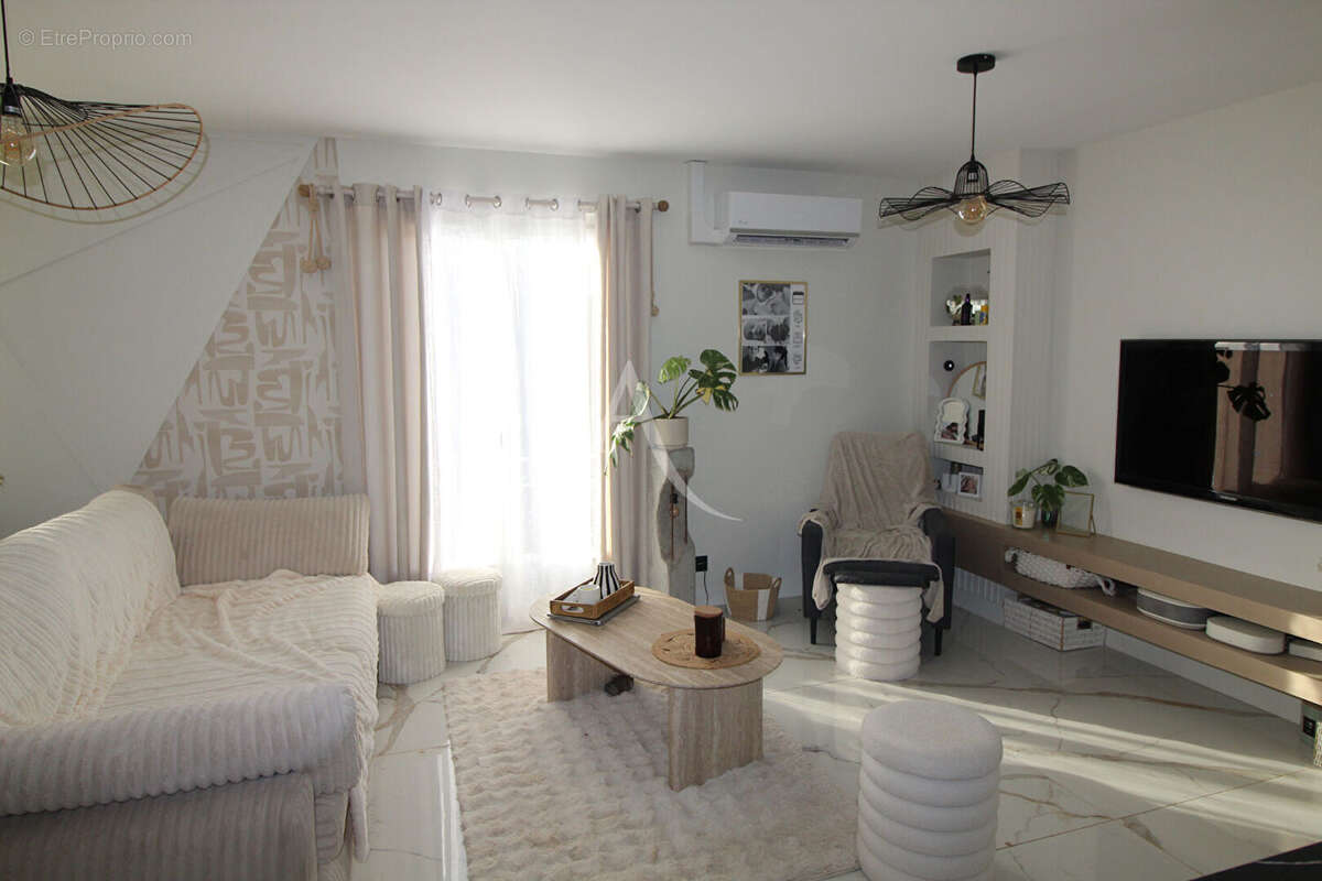 Maison à CIVRAY-DE-TOURAINE