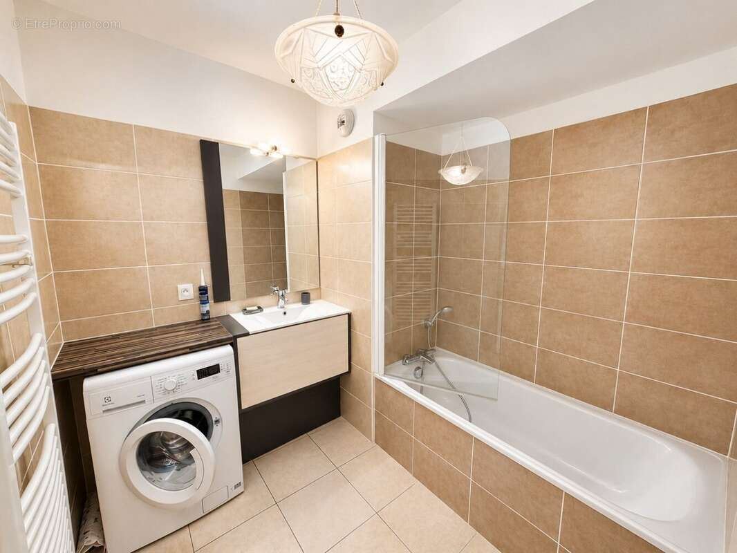 Appartement 61 m² à Sete  - photo 6