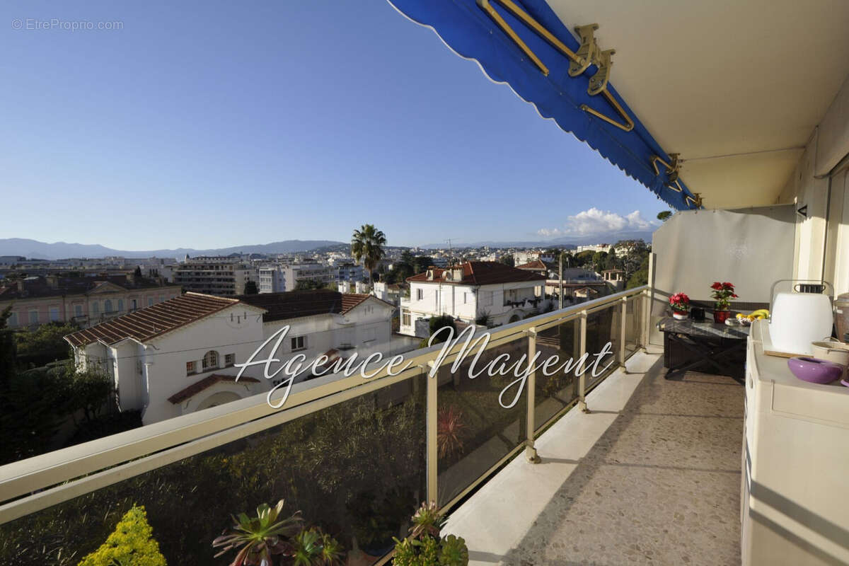 Appartement à CANNES