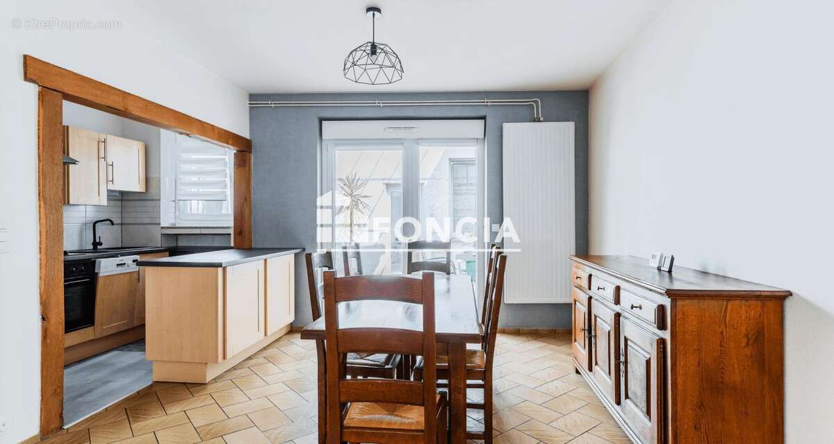Appartement à LONGEVILLE-LES-METZ