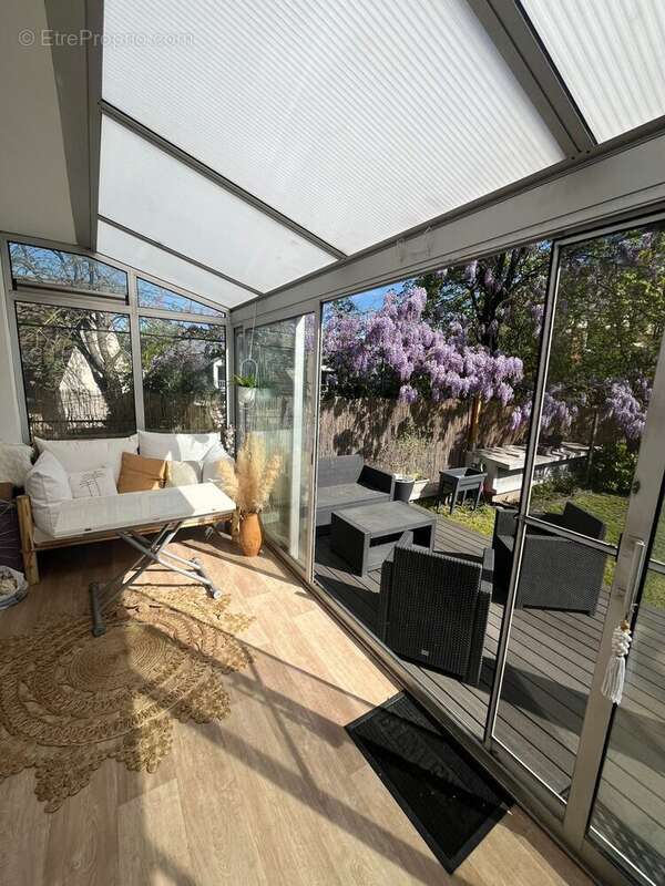 Appartement à COLOMBES