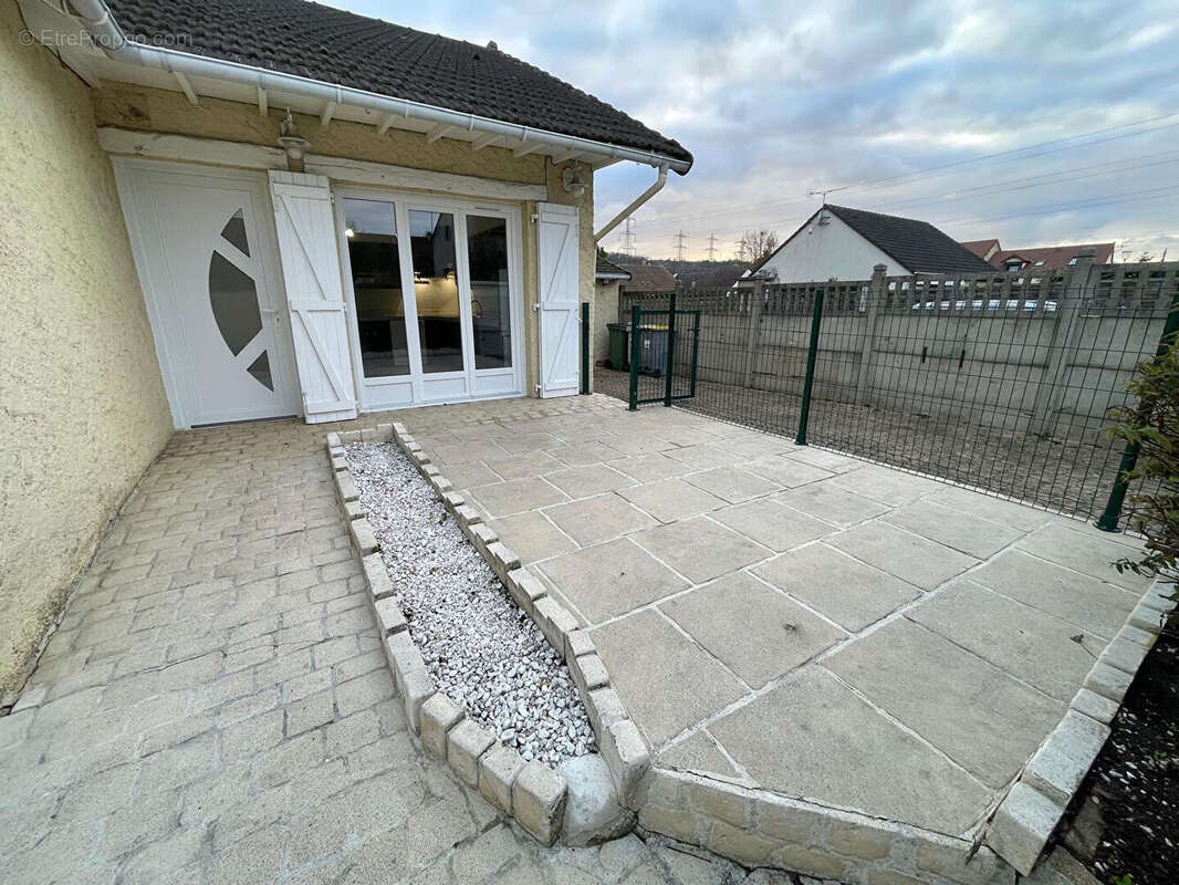 Maison à PORCHEVILLE