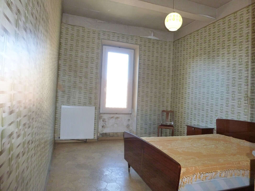 Maison à ROQUEFORT-DES-CORBIERES