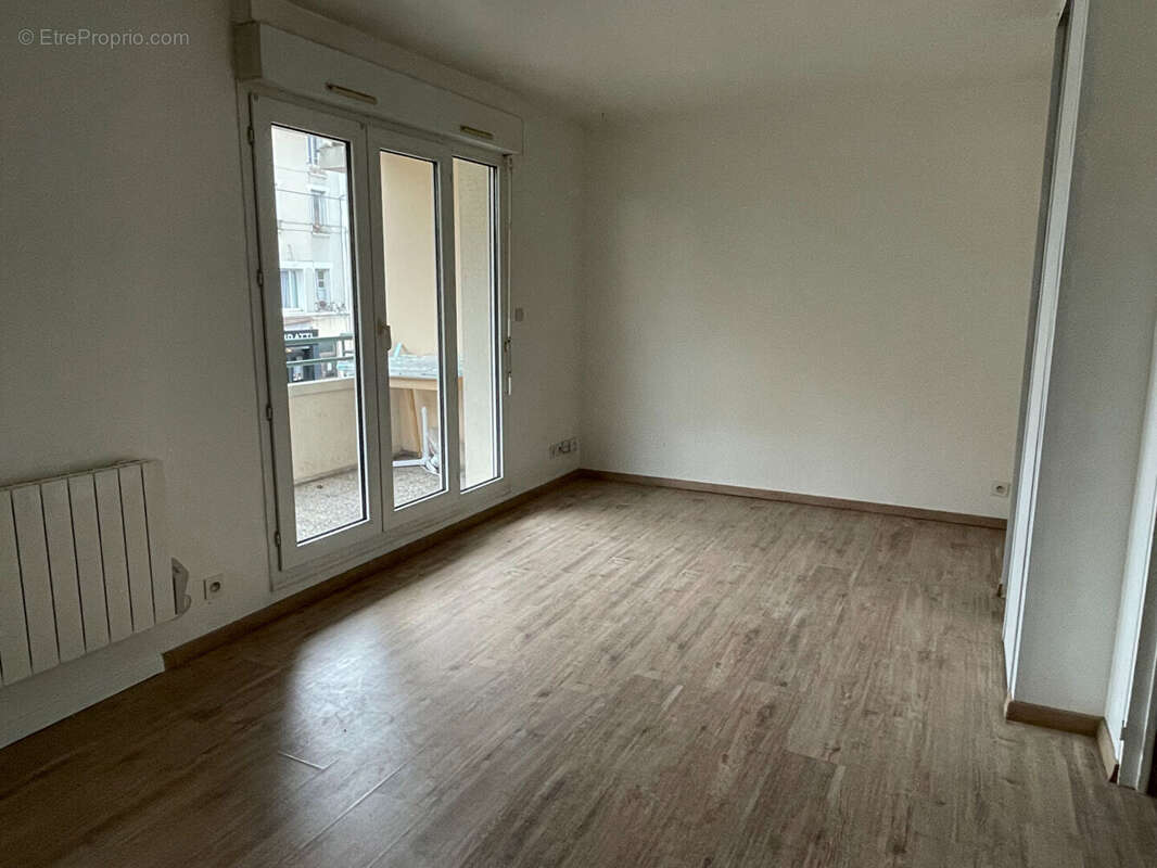 Appartement à AULNAY-SOUS-BOIS