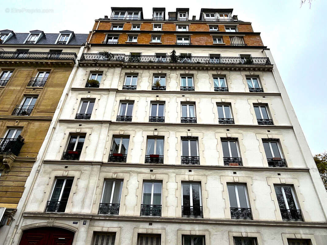 Appartement à PARIS-12E