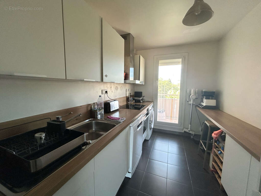 Appartement à MARSEILLE-12E